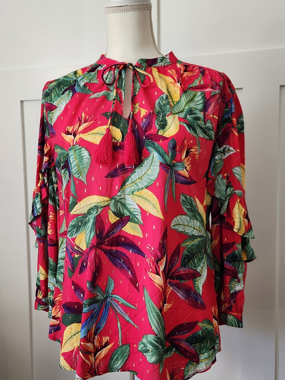 Chico's Tropical Red Tassel Tie Blouse